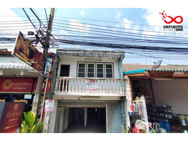 ขายทาวน์เฮาส์ 2 ชั้น หมู่บ้านชลเทพ ถนนเทพารักษ์ กม.12
