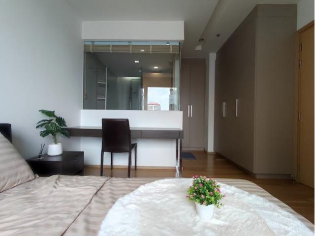 siri at sukhumvit clean