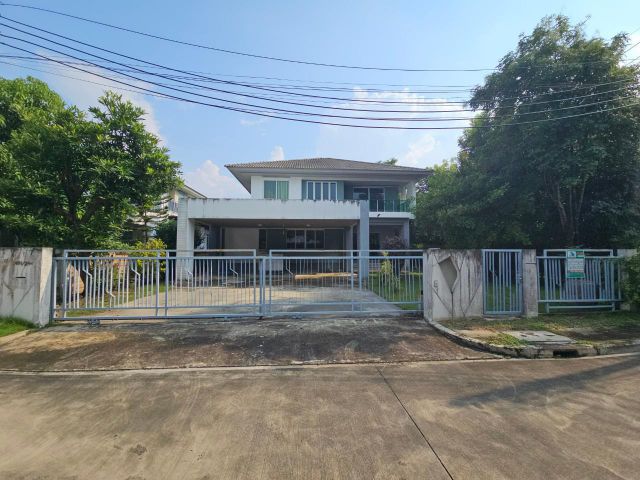 ขาย/เช่า บ้านเดี่ยวสุดหรู หมู่บ้านฮาบิเทีย  ไลน์ พุทธมณฑล สาย2