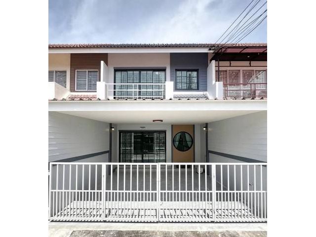 ขายบ้านรีโนเวทพร้อมอยู่ ขายบ้านสวยอ่างศิลา