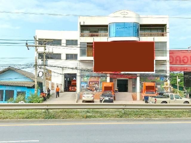 ให้เช่า-ขายอาคารพาณิชย์ 3 ชั้นสนามกอล์ฟสระบุรีคันทรีคลับ 5.9 กม.