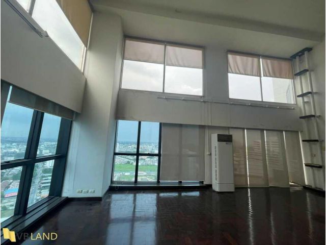 ขาย Penthouse 2 ชั้น  (ชั้น 30 - 31) วิวสวยไม่มีตึกบัง