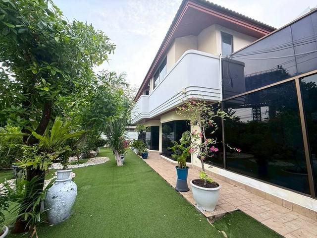 ขายบ้านเดี่ยว ปาร์ค อเวนิว ศรีนครินทร์ - บางนา