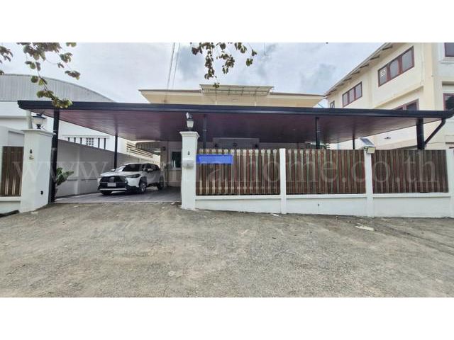 บ้านเดี่ยว 116 ตร.วา หมู่บ้านศรีนครพัฒนา นวมินทร์ 24 พร้อมอยู่