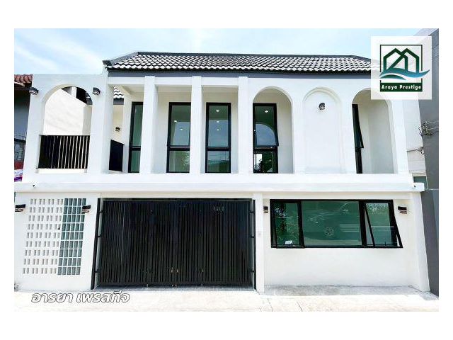 ทาวน์เฮ้าส์ ซอยพหลโยธิน48 รีโนเวทใหม่ทั้งหลังพร้อมเข้าอยู่