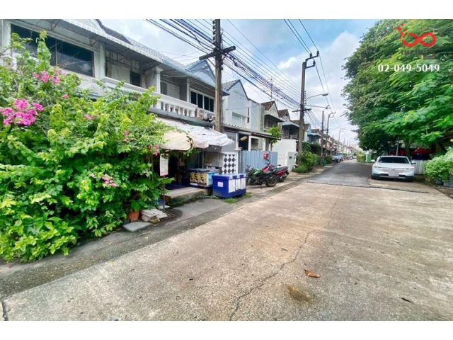 ขายทาวน์เฮ้าส์ 2 ชั้น ซอยลาดพร้าววังหิน 76 ลาดพร้าว