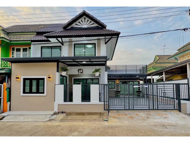 หมู่บ้านพฤกษา19