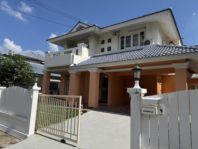 หมู่บ้าน Perfect place รามคำแหง 164 เฟส 1 เฟอร์ครบ