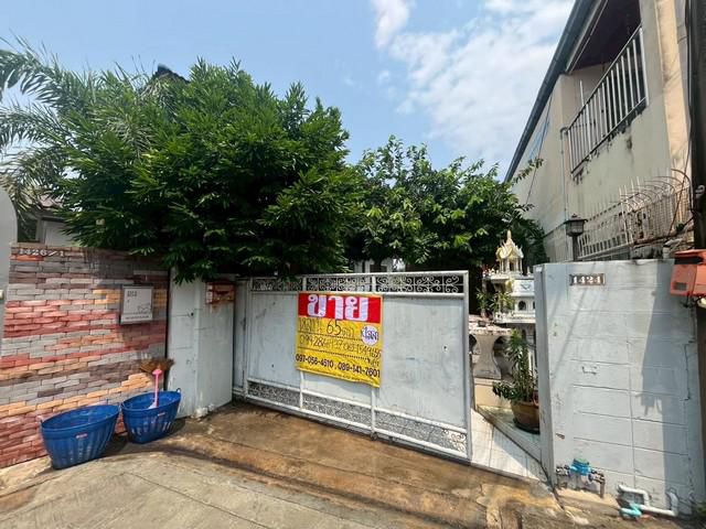 ขายบ้านเดี่ยว 2ชั้น 65ตรว.  ใกล้รถไฟฟ้าสถานีสิรินธร  ซ.จรัญสนิทวง