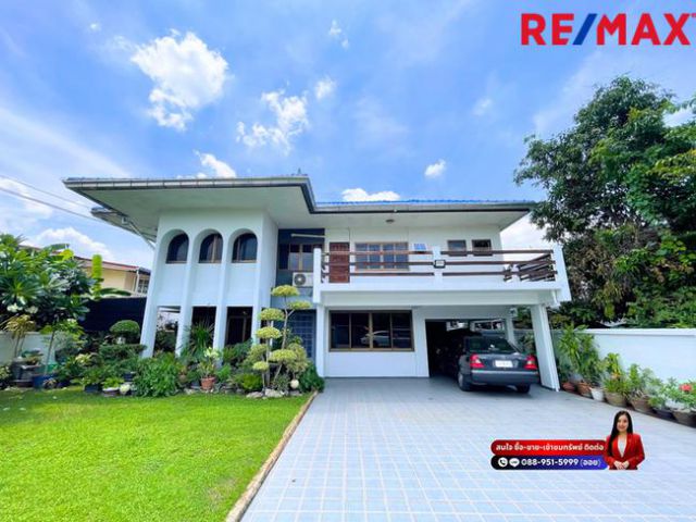 บ้านเดี่ยวปัฐวิกรณ์ – นวมินทร์ 70 - ประเสริฐมนูกิจ43 พื้นที่ดิน 103 ตร.วา 4 ห้องนอน 4 ห้องน้ำ 5 ที่จอด รองรับครอบครัวใหญ