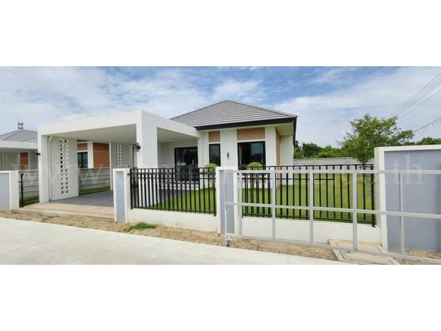 บ้านเดี่ยว ไพร์มวิลเลจ บางเลน - นครปฐม หลังมุม พร้อมเฟอร์