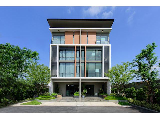 BH3608 ให้เช่าโฮมออฟฟิศ 4 ชั้น Premium Place Mix นวมินทร์