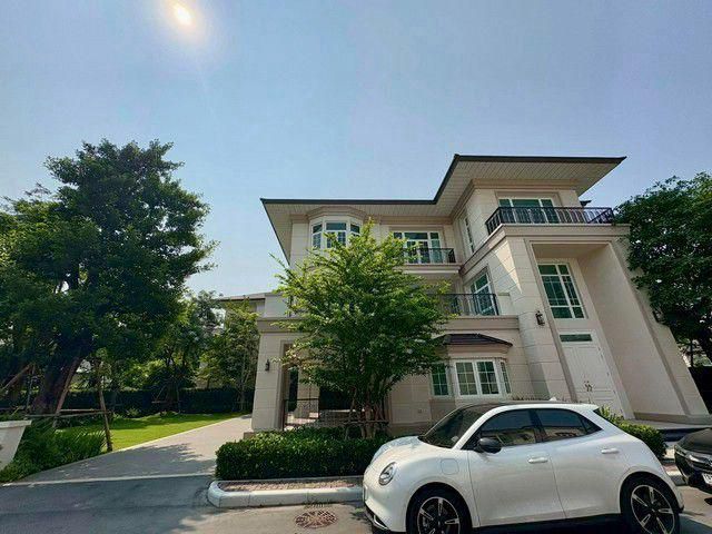 PP392 ขายบ้านเดี่ยว คริสตัล โซลานา Crystal Solana หมู่บ้านหรูระดับ 6 ดาว Super Luxury บนทำเลที่ดีที่สุดย่านเอกมัย-รามอิน