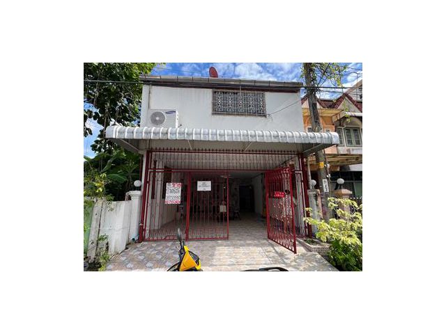 ขายทาวน์เฮาส์ 2 ชั้นย่านรามคำแหงซอยหัวหมาก31 3 ห้องนอน 24 ตรว. ใกล้สถานีรถไฟฟ้าสายสีเหลือง - 00002