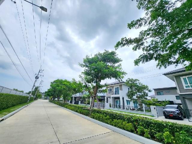 สวย 2 ชั้น 20 ตร.ม เซ็นทรัล ฉะเชิงเทรา 2.2กม. ให้เช่าทาวน์เฮาส์ให