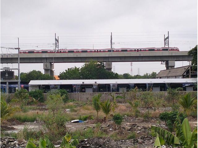 ขายที่ดิน9ไร่  ติดรถไฟฟ้าสายสีแดง รังสิต
