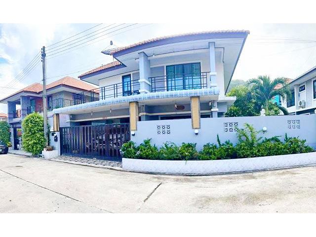โรบินสัน ภูเก็ต 3.7 กม.บ้าน 2 ชั้น พร้อมเฟอร์ ถ.ภูเก็ต เกาะสิเหร่