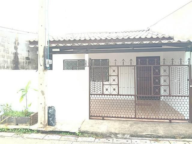 บ้านเดี่ยวรีโนเวทใหม่ 34 ตร.ว. หมู่บ้านการเคหะ ซอย 2/5  เมืองนครส
