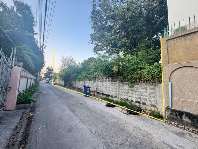 ขายที่ดินเปล่า 325 ตรว. ถ.สุขุมวิท ซอย 101 แยก 15-17 ใกล้สถานีรถไฟฟ้า ปุณณวิถี แขวงบางจาก เขตพระโขนง กรุงเทพๆ