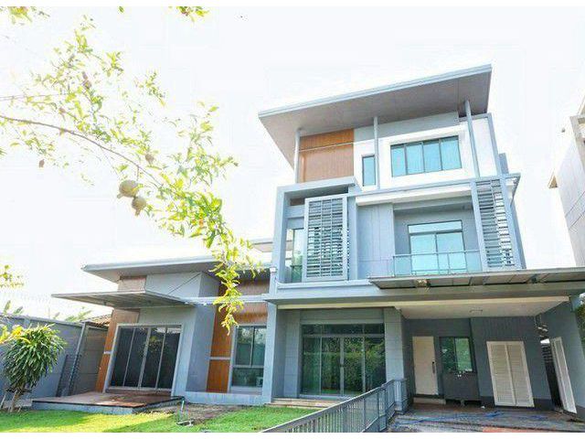 ขาย ให้เช่า บ้านเดี่ยว หลังริม 3 ชั้น โครงการ นาราสิริ ไฮด์อเวย์ NARASIRI HIDEAWAY