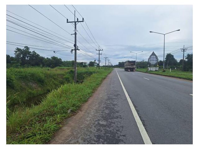 ที่ดินติดถนนใหญ่ทำเลทองเพื่อธุรกิจของคุณ