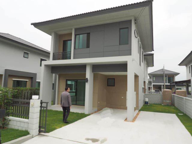 ขาย บ้านเดี่ยว 2 ชั้น โครงการ AP  Centro Westgate ***บ้านสภาพดีมาก ไม่มีต่อเติม ไม่มีเจาะตะปู***
