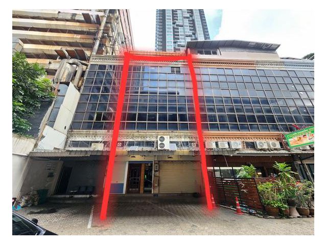 ให้เช่าอาคารพาณิชย์ 4 ชั้น 2 ห้องติดกัน เข้าซอยพญานาค 150 เมตร