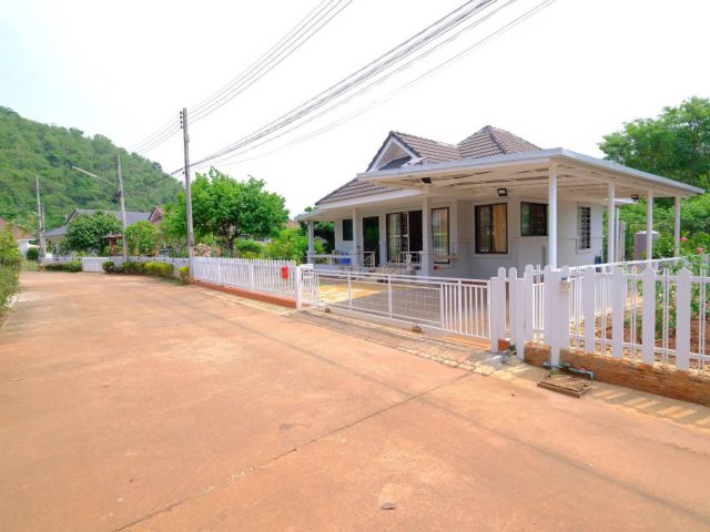 ขายบ้านเขาใหญ่ หมู่บ้านพาราไดซ์ อากาศดีตลอดทั้งปี คุ้มค่าน่าลงทุน ใกล้เซเว่น  เพียง 800 เมตร