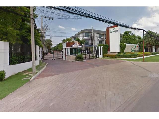 ให้เช่าทาวน์โฮม 3 ชั้น ม.วิสต้า ปาร์ค พระราม 2 บ้านหลังริม