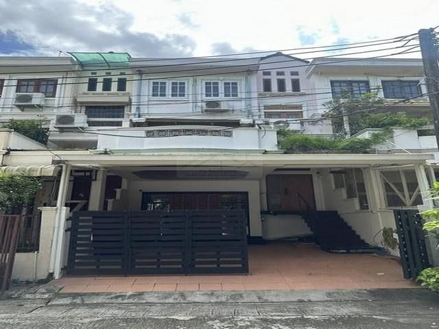 PB5433 ให้เช่า Townhome 2 ชั้น ซอยปรีดีพนมยงค์35 หมู่บ้าน Parklane ปรีดี พนมยงค์