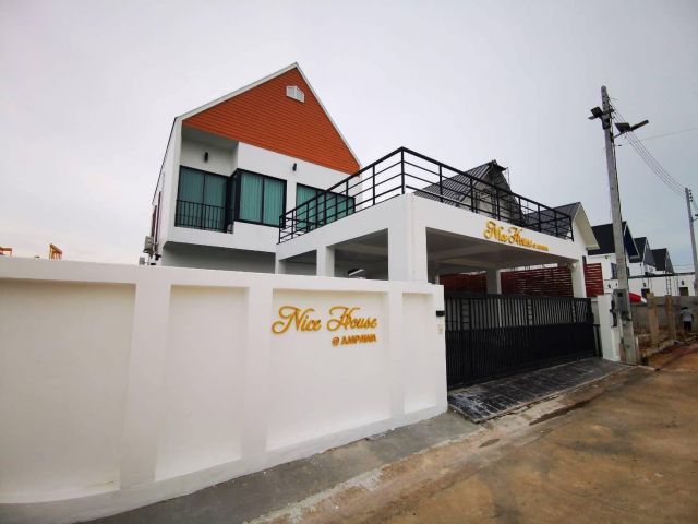 ขายบ้านพัก Nice House