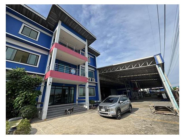 ขายโรงงานสำเร็จรูปมือสอง พร้อมสำนักงาน 3 ชั้น ขนาด 3 ไร่ สองหลังเชื่อมติดกัน ต.บ้านเกาะ อ.เมือง จ.สมุทรสาคร