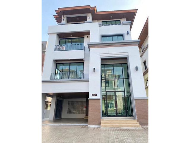 Home Office550 sq.m.หมู่บ้านรีเจ้นท์รัชดา ซ.สหการประมูล เหม่งจ๋าย