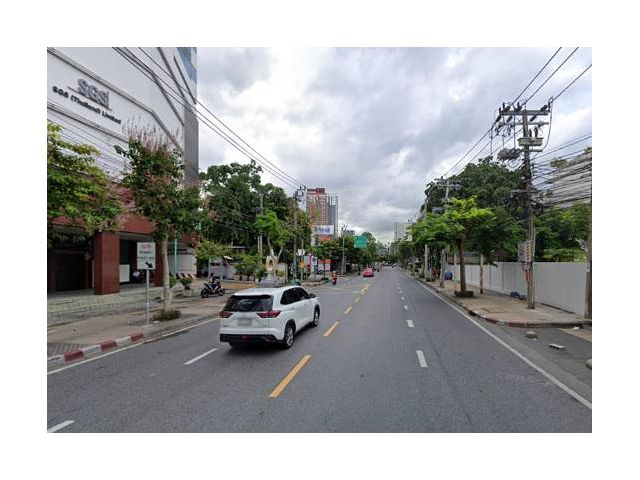 ขายที่ดินพร้อมบ้าน ใจกลางเมือง โซนนางลิ้นจี่ ใกล้มาร์เก็ตเพลส นางลิ้นจี่