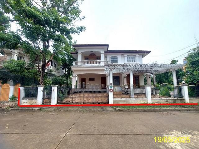 ขายบ้านเดี่ยว หมู่บ้าน วรารมย์ เพชรเกษม 81 ถนน บางบอน 5 บางบอน กท
