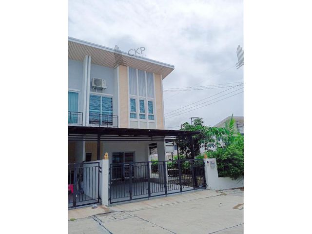 บ้านแฝด เดอะมิกซ์ ทวิน ศรีราชา ถ.เก้ากิโล ร่มรื่น น้ำไม่ท่วม