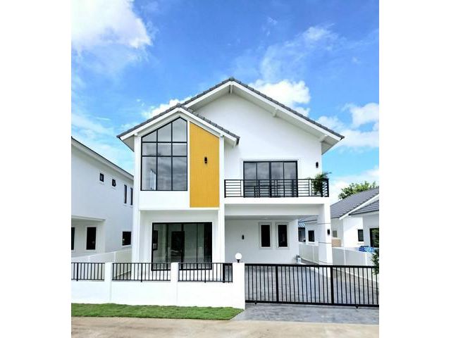 Modern Japanese style  บ้านแหวน,หางดงเชียงใหม่