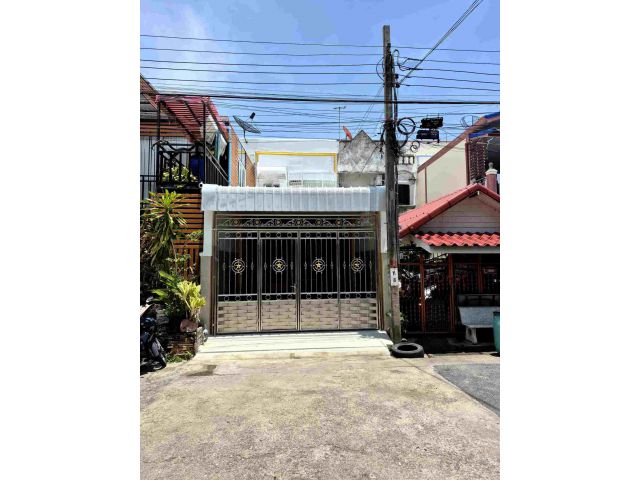 ให้เช่าบ้าน2ชั้น หมู่บ้านอินทราวิลล่า ย่านกัลปพฤกษ์ เขตภาษีเจริญ จังหวัดกรุงเทพมหานคร