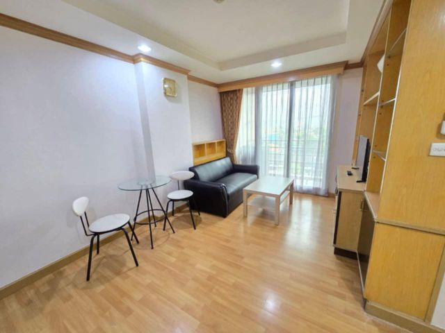 The Master Sathorn Executive for rent 38 sqm rental 13,000 baht/month