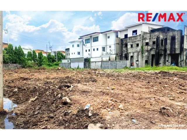 ขาย ที่ดิน ประเวศ พัฒนาการ 65 ใกล้มอเตอร์เวย์ ทางด่วนพระราม9 เนื้อที่ 249 ตร.วา ขาย 4 แปลงรวม ราคา 8.79 mb.