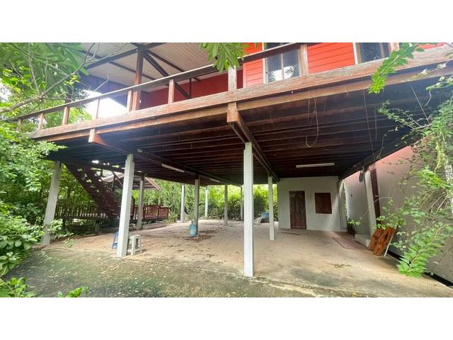 ขายบ้านเดี่ยวพร้อมที่ดินติดคลอง เนื้อที่ 1 ไร่ 170 ตร.ว. ไทยร่มเก
