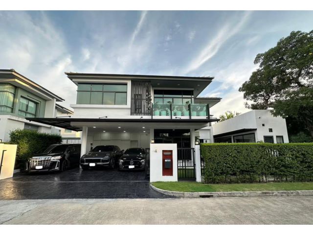 ขาย/ให้เช่า บ้านเดี่ยวเศรษฐสิริ (ศรีนครินทร์–พระราม9) กรุงเทพกรีฑา ซอย 7  แปลงมุม ติดสวน