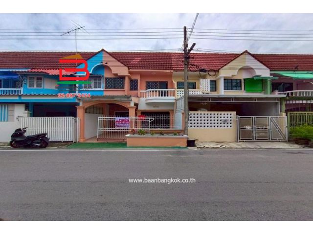 ทาวน์เฮาส์ หมู่บ้าน จิตภาวรรณ (รังสิต-นครนายก คลอง 11) เนื้อที่ 21.8 ตรว.  ตำบลบึงน้ำรักษ์ อำเภอธัญบุรี จังหวัดปทุมธานี