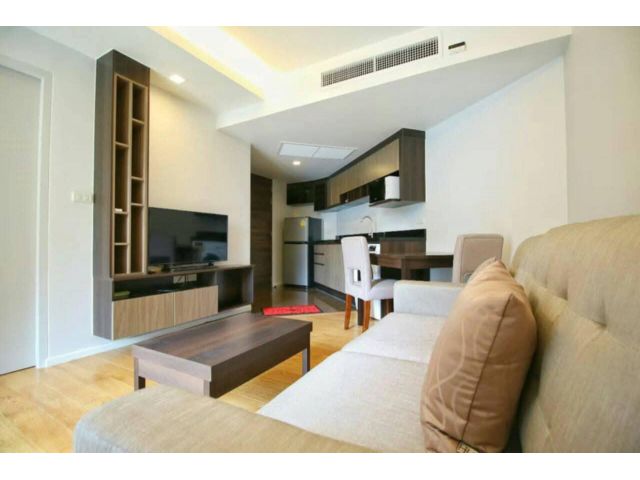 Focus Ploenchit for rent 1 bedroom 1 bathroom 36 sqm rental 20,000 baht/month