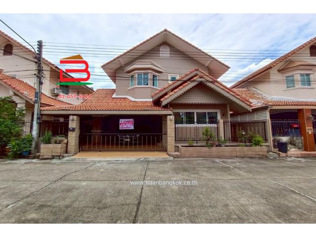 บ้านเดี่ยว หมู่บ้าน เอซีเฮ้าส์ 4 เนื้อที่ 51 ตรว. ใกล้บิ๊กซีลำลูกกาคลอง 4 ถนนลำลูกกา ตำบลลาดสวาย อ.ลำลูกกา จ.ปทุมธานี