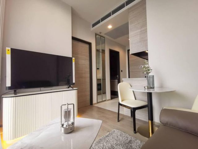 Condo The crest ห้าแยกลาดพร้าว เช่า ห้องใหม่ ขนาด 32 sq.m
