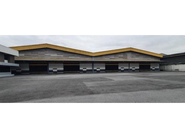 ให้เช่าโกดังพร้อมสำนักงาน 10500 ตร.ม. เนื้อที่ 6ไร่ 2งาน ถนนปู่เจ้าสมิงพราย สมุทรปราการ พื้นที่สีม่วง ขอใบ รง.4 ได้