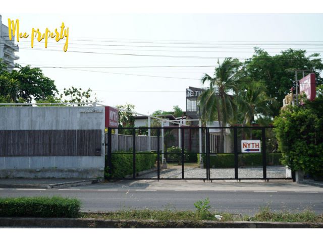 ขายที่ดินพร้อมสิ่งปลูกสร้าง (โรงแรมณายท์) อำเภอศรีราชา ชลบุรี **