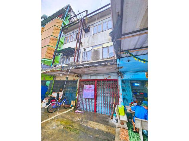 MRT สามย รับร้านกัญชา ศาลเจ้าพ่อเสือ ให้เช่าโรงแรม4ชั้น ถ.ข้าวสา