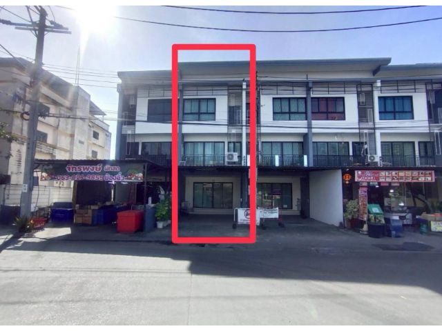 ขาย/ให้เช่า โฮมออฟฟิศเสนาทาวน์ นวมินทร์ 3 ชั้น ขนาด 23.6 ตร.ว.